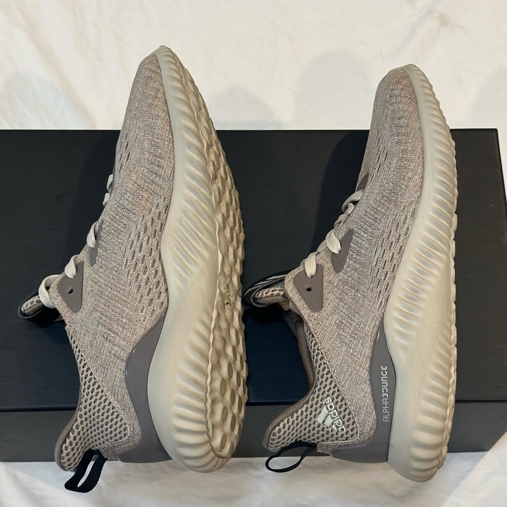 Adidas Alpha Bounce Lightweight - Picture 9 of 13